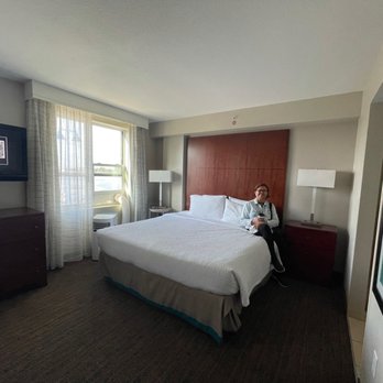 Residence Inn by Marriott Long Beach Downtown - Hotels Near Me - Long Beach, California Residence Inn by Marriott Long Beach Downtown - Hotels Near Me - Long Beach, California