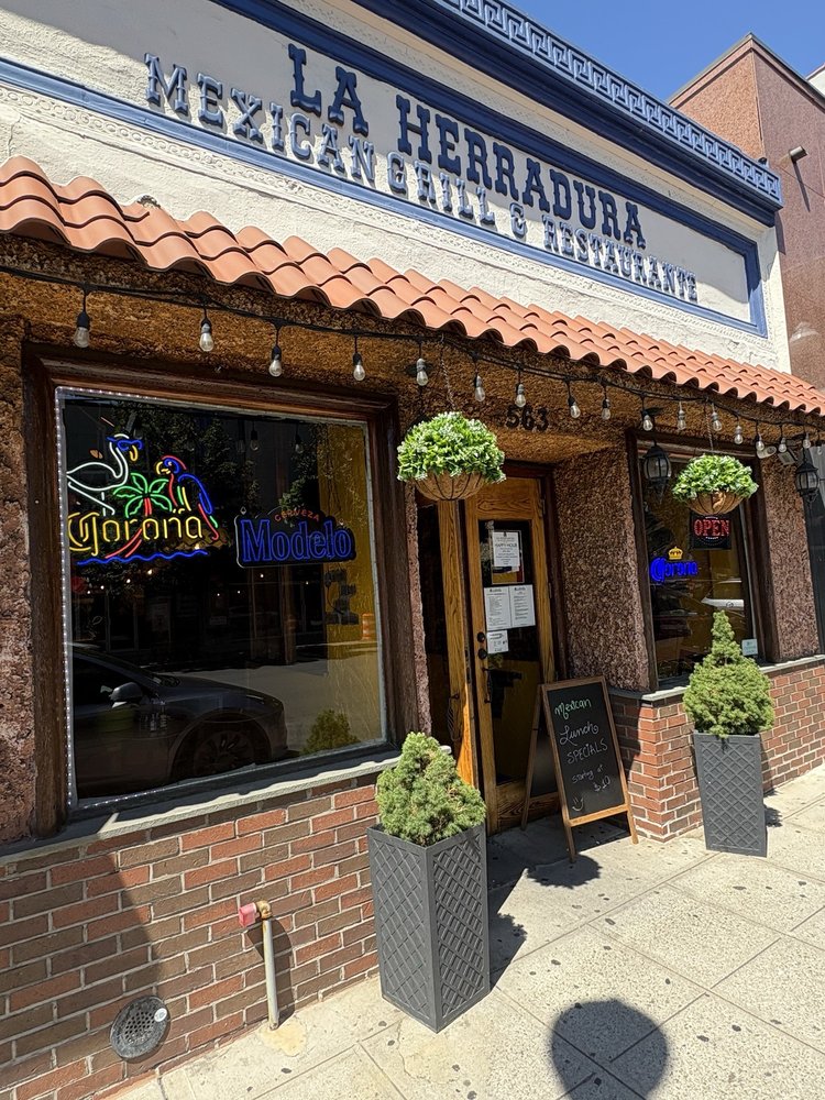 La Herradura Inc II