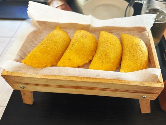 Colombian Mountains Cafe by null