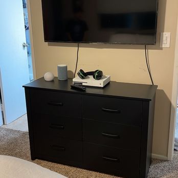 Handyman - Dresser - Handyman Near Me - Fullerton, California