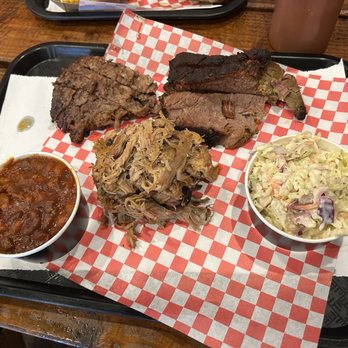 Big B's Texas BBQ - Bbq beans, coleslaw brisket and tri tip - Barbeque Near Me - Henderson, Nevada