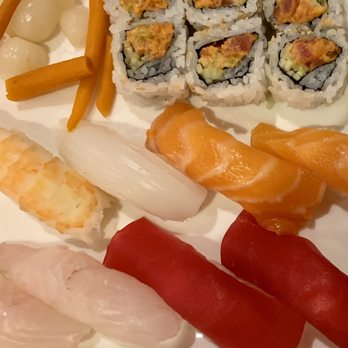 Sushi & Kimchi - Sushi deluxe (part of it. Some missing in the picture cause I ate it and then realized I didn't take a picture!) - Japanese Near Me - Nyack, New York Sushi & Kimchi - Sushi deluxe (part of it. Some missing in the picture cause I ate it and then realized I didn't take a picture!) - Japanese Near Me - Nyack, New York