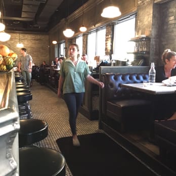 Au Cheval - Bars Near Me - Chicago, Illinois