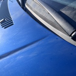 Tip-Top Car Wash/Citgo Gas - Windshield is still dirty.