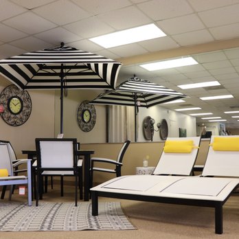 Sunniland Patio - Umbrella, dining and chaise lounge set. - Furniture Stores Near Me - Boca Raton, Florida