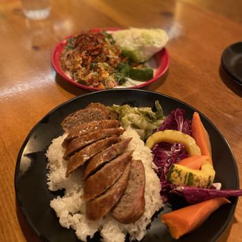 Taurus Ox - Lao Pork Sausage Plate and Nam Khao - Laotian Near Me - Seattle, Washington Taurus Ox - Lao Pork Sausage Plate and Nam Khao - Laotian Near Me - Seattle, Washington
