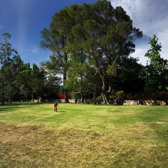 Dunsmore Park - Panorama - Parks Near Me - La Crescenta, California