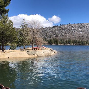 Twin Lakes - View of the lake - Hiking Near Me - Bridgeport, California Twin Lakes - View of the lake - Hiking Near Me - Bridgeport, California