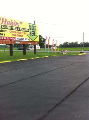 habits cigarette & tobacco outlet Habits Cigarette & Tobacco Outlet, 5051 Lankford Hwy, New Church, VA 23415,  US