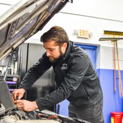 Silver Lake Auto & Tire Centers