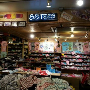 88 Tees - Women's Clothing Near Me - Honolulu, Hawaii 88 Tees - Women's Clothing Near Me - Honolulu, Hawaii