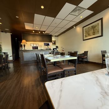 Krata - Interior - Thai Near Me - Harbor City, California Krata - Interior - Thai Near Me - Harbor City, California
