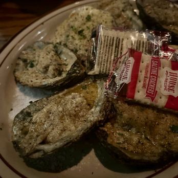 Thirty 5ive Tavern & Grill - Oysters - Steakhouses Near Me - El Paso, Texas