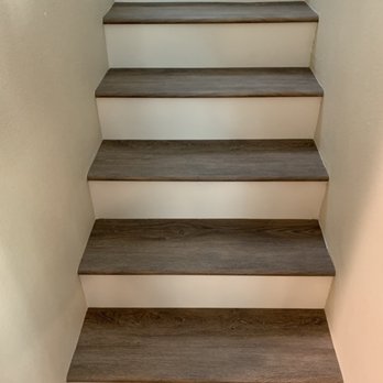 1st Choice Flooring - After
White raiser  stair case - Flooring Near Me