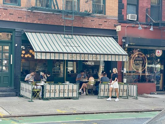 Jack's Wife Freda by null