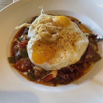 Cooper’s Hawk Winery & Restaurant - Smoked Brisket Hash - New American Near Me - Naperville, Illinois