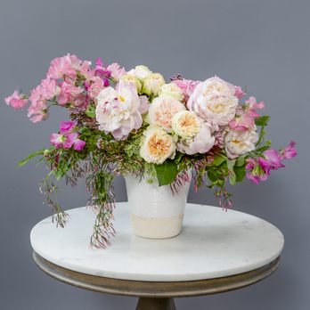 Menlo Botanica - Beautiful Spring design - available for Mother's Day - Florists Near Me - Menlo Park, California