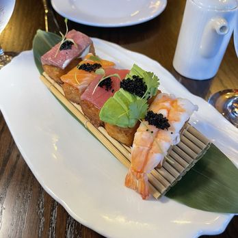 Zen Astoria - Chinese Near Me - Queens, New York