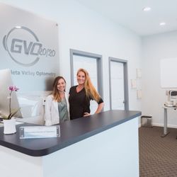 Santa Barbara Eyecare - Kristen and Dr. Amanda Beaudry