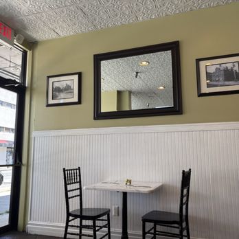 Alex's Restaurant - Breakfast & Brunch Near Me - Poughkeepsie, New York