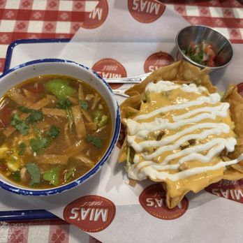Mia's Table - Bessie's Soup and Salad perfect portion and so good! - American Near Me - Katy, Texas