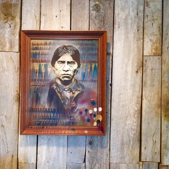 The Hound - Well designed. Wall art. - New American Near Me - Auburn, Alabama