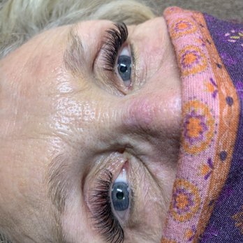 Benz Lash Lounge - Light volume eyelashes extension. - Eyelash Service Near Me - Euless, Texas