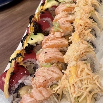 Miku Asian Kitchen & Bar - Fountain, Salmon Tataki, and Crunchy Crab rolls. - Sushi Bars Near Me - Charlotte, North Carolina Miku Asian Kitchen & Bar - Fountain, Salmon Tataki, and Crunchy Crab rolls. - Sushi Bars Near Me - Charlotte, North Carolina