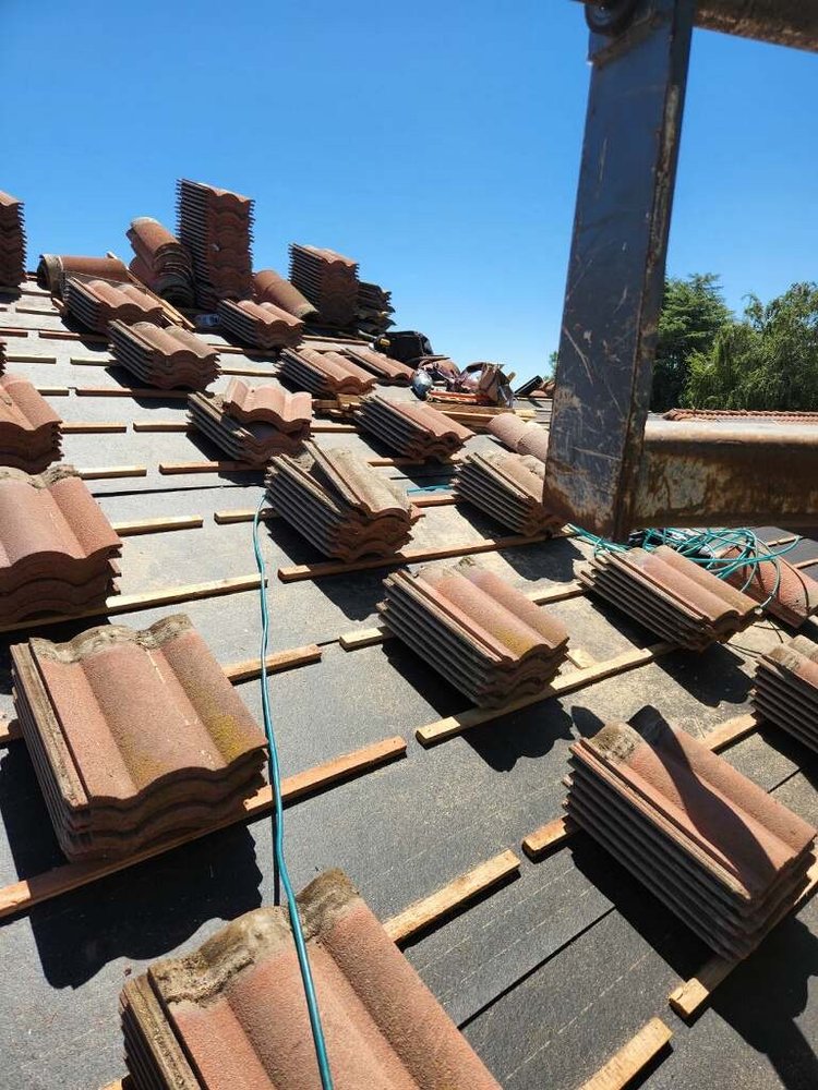 Slide of SBI Roofing