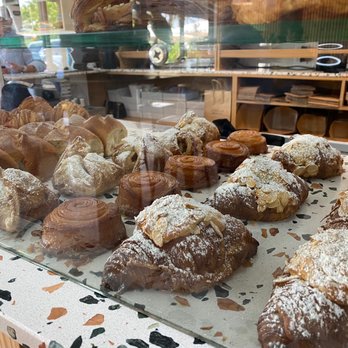Caracas Bakery - Bakeries Near Me - Miami, Florida Caracas Bakery - Bakeries Near Me - Miami, Florida