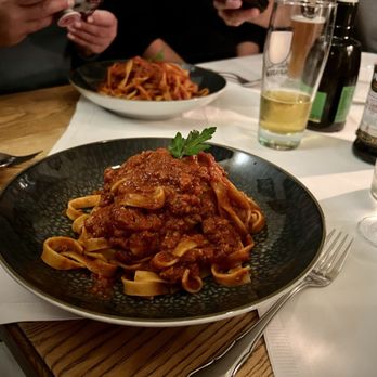 vi vadi RUSTICO - Bolognese - Italian Near Me - Munich, BY vi vadi RUSTICO - Bolognese - Italian Near Me - Munich, BY