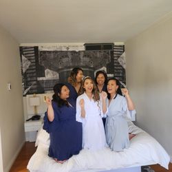 Sweet Events by Anh - When the photographer was taking photos, Anh was also taking photos! Bridal Party with Bride in the Bridal Suite Picture captured by Sweet