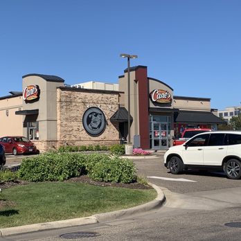 Raising Cane's Chicken Fingers - Fast Food Near Me - Apple Valley, Minnesota