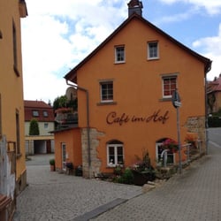 Café & Pension im Hof
