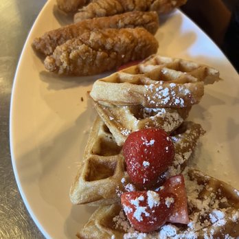 Twist fells point - Chicken and Waffle - Mediterranean Near Me - Baltimore, Maryland Twist fells point - Chicken and Waffle - Mediterranean Near Me - Baltimore, Maryland