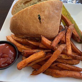 Seaview Bistro - American Near Me - Westbrook, Connecticut Seaview Bistro - American Near Me - Westbrook, Connecticut