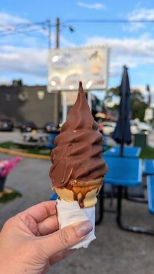 Tom's Dairy Freeze by null