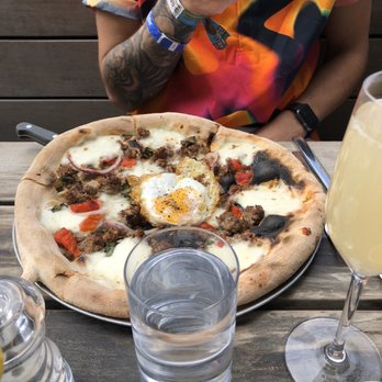 Il Brutto - Brunch pizza - Italian Near Me - Austin, Texas Il Brutto - Brunch pizza - Italian Near Me - Austin, Texas
