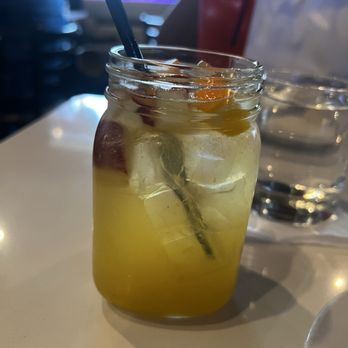 Mojo - White sangria - Latin American Near Me - Forest Hills, New York