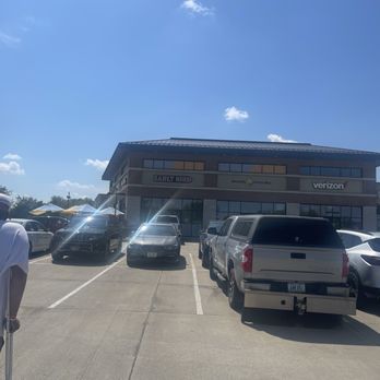Early Bird - West Des Moines - Parking - Breakfast & Brunch Near Me - West Des Moines, Iowa Early Bird - West Des Moines - Parking - Breakfast & Brunch Near Me - West Des Moines, Iowa