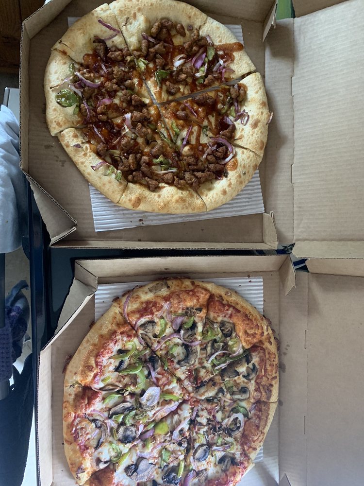 PIZZA HUT Updated September 2024 2310 N Topeka Ave, Topeka, Kansas