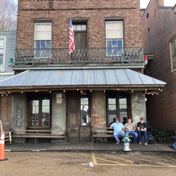 Under-the-Hill Saloon