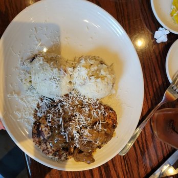 Carrabba's Italian Grill - Chicken marsala - Italian Near Me - Jacksonville Beach, Florida Carrabba's Italian Grill - Chicken marsala - Italian Near Me - Jacksonville Beach, Florida