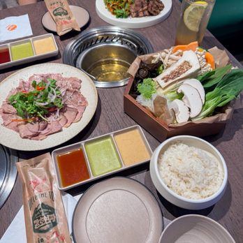 Gang Ho Yeon Pa - Shabu shabu, LA galbi, peach highball - Korean Near Me - Carrollton, Texas Gang Ho Yeon Pa - Shabu shabu, LA galbi, peach highball - Korean Near Me - Carrollton, Texas