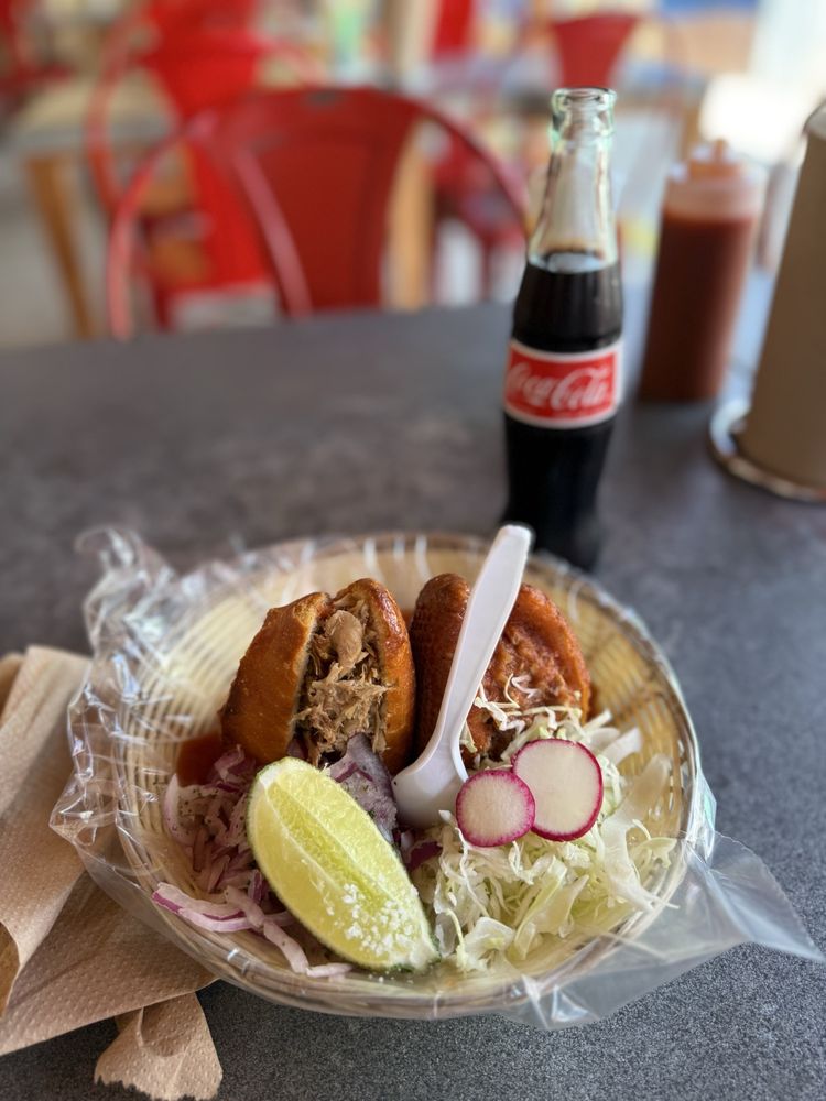 Ro-Ho Pork and Bread Tortas Ahogadas