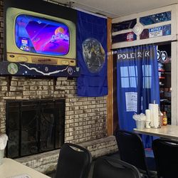 Galactic Fried Chicken - Galactic Chicken dining area.