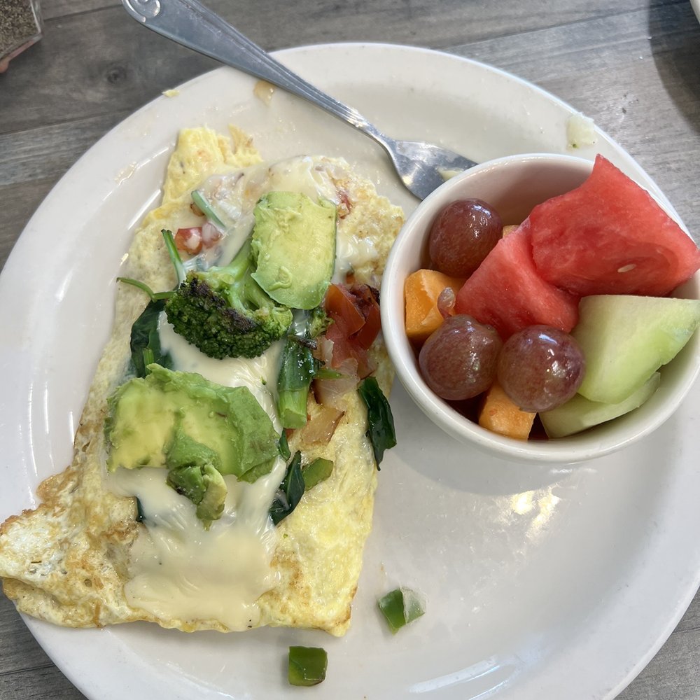 Eggs N Things - Veggie omelette - Breakfast & Brunch Near Me - Simi Valley, California