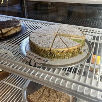 Crave Cafe Studio City - Cafes Near Me - Studio City, California Crave Cafe Studio City - Cafes Near Me - Studio City, California