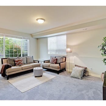 Seattle Modern Home Staging - Media room - Home Staging Near Me - Kent, Washington Seattle Modern Home Staging - Media room - Home Staging Near Me - Kent, Washington
