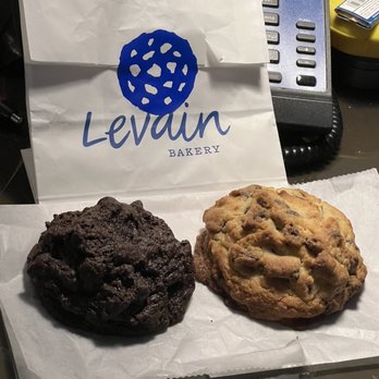 Levain Bakery - Upper East Side, NYC - Cookies!!!! - Bakeries Near Me - New York, New York